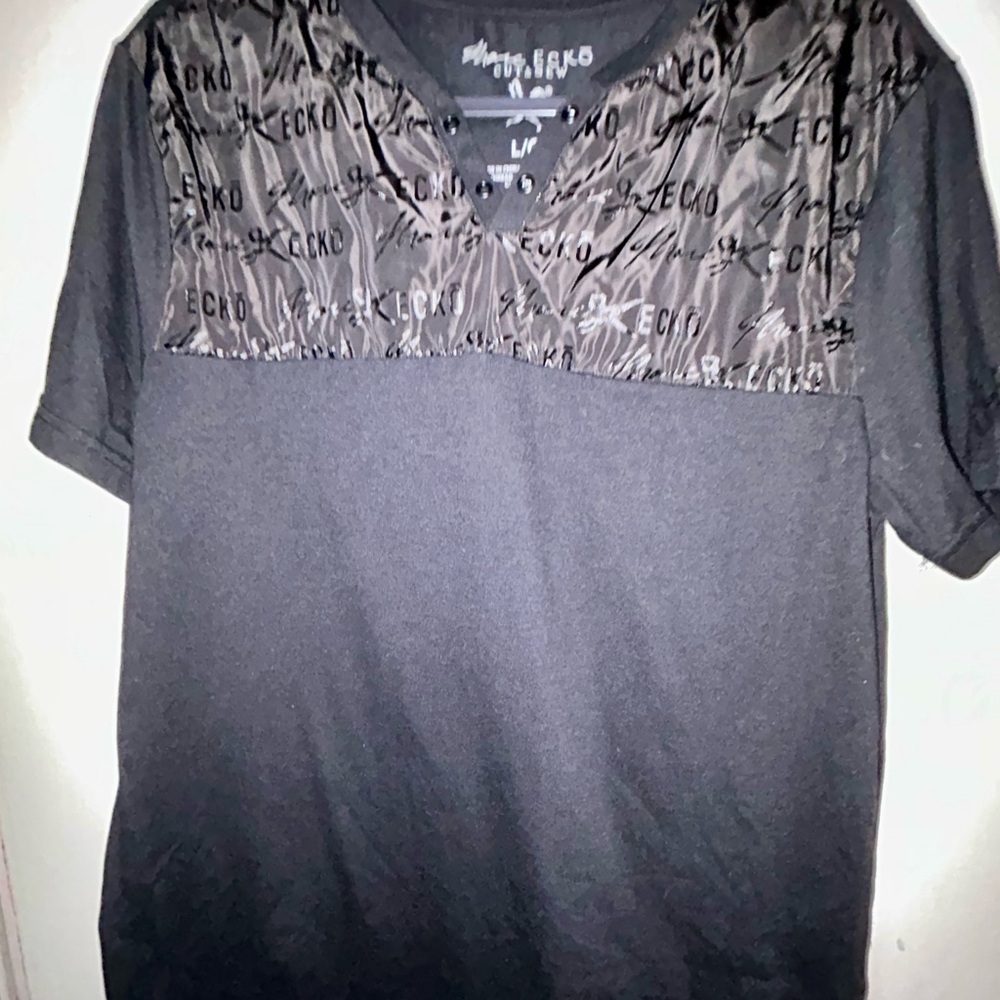 Ecko Unlimited Black Short Sleeve Logo-Accent Henley Tee
